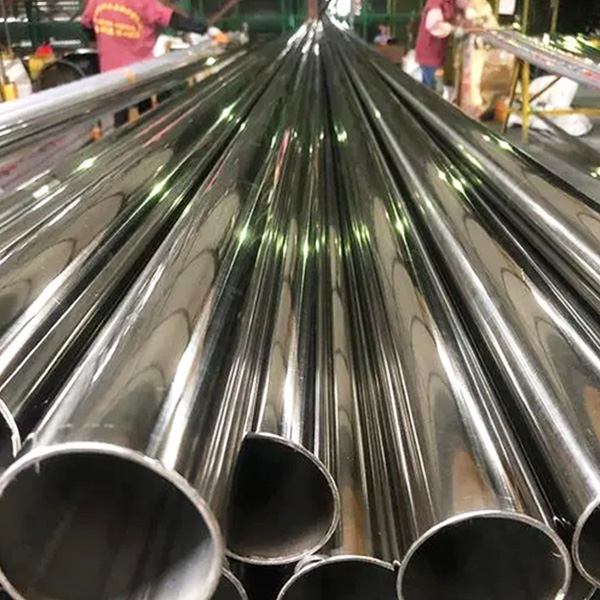 Stainless steel pipe